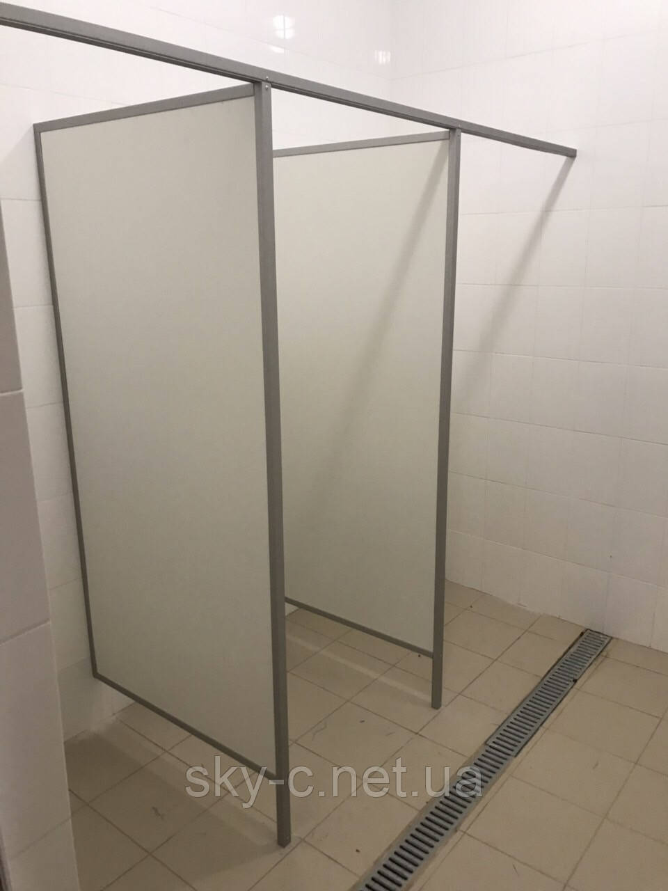 Душові перегородки і кабіни