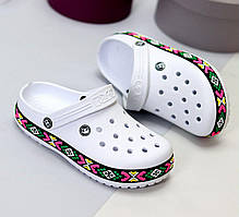 Жіночі літні крокси молодіжні з орнаментом яскраві білі .