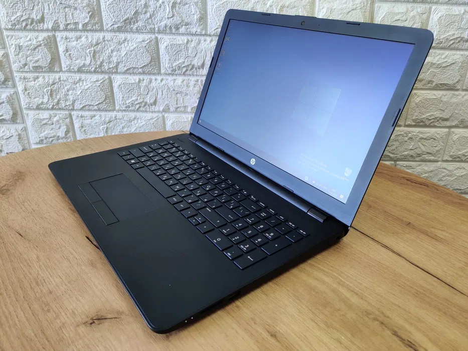 HP 15 bv633ur 15.6 HD AMD A6 9220 4Gb HDD500Gb AMD Radeon R4 BIGL.UA 1620659607