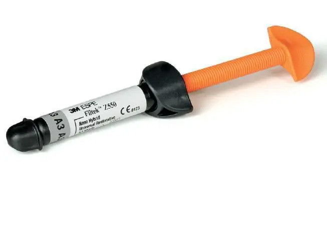 Filtek Z550, A2, шпр. 4г, № 7050А2, наногібридний композит, Філтек ЗЕТ550 A2