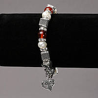 Браслет на резинці з Річкових перлів і Сердоліком зі сріблястими вставками, стразами і підвісками d-8мм+- L-18см+- купити