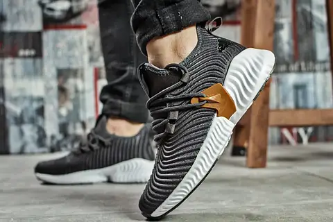 Adidas alphabounce style deals