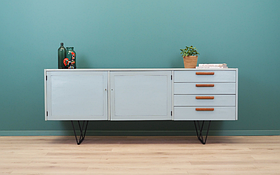 Комоди і тумби