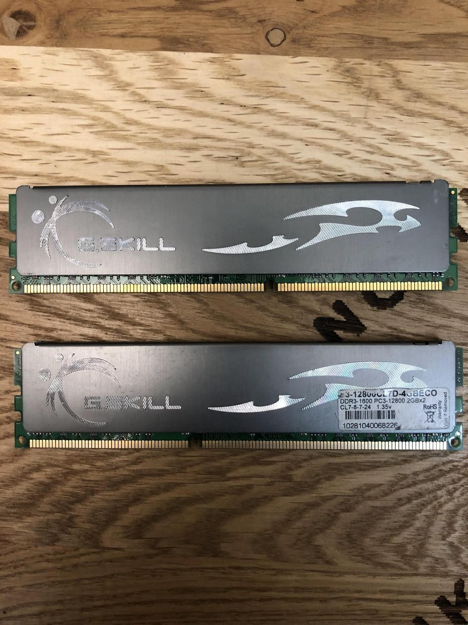 Оперативна пам'ять G.Skill (Kit of 2x2048) DDR3-1600 4096MB PC3-12800  ECO (F3-12800CL7D-4GBECO)