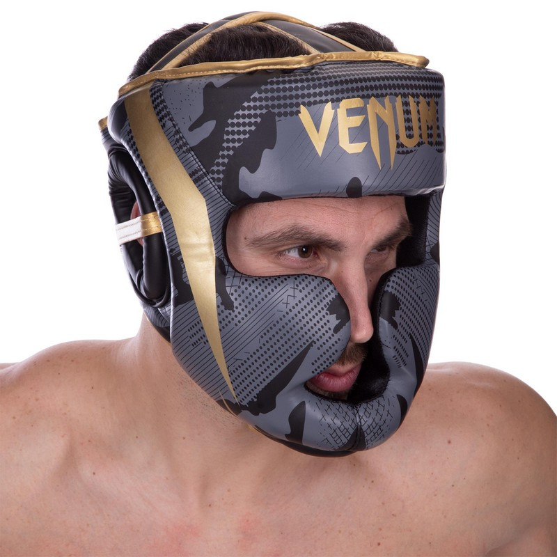 Шлем боксерский тренировочный с полной защитой Venum серебряно-красный, (р-рS-L) - фото 6 - id-p1622720508