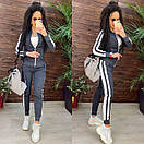 Спортивний костюм повсякденний з кофтою на блискавці та звуженими штанами з лампасами (р. 42-54) 11so2015, фото 8