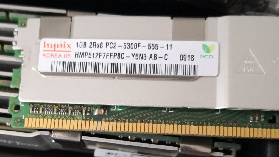Пам'ять для сервера HYNIX 1Gb 2Rx8 PC2-5300F-555-11, бу
