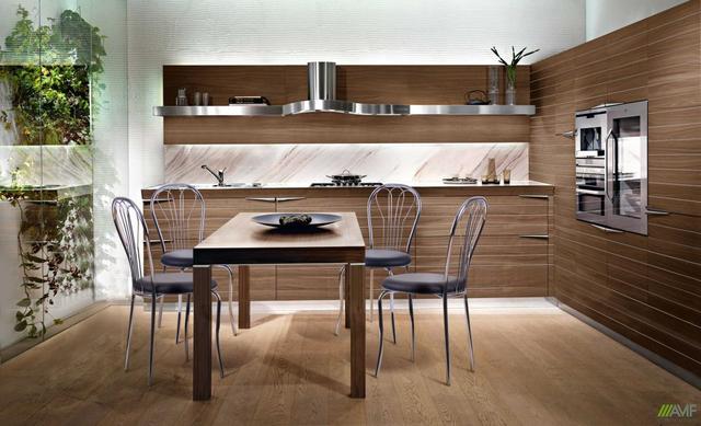 Стул Ванесса хром черный_в интерьере кухни