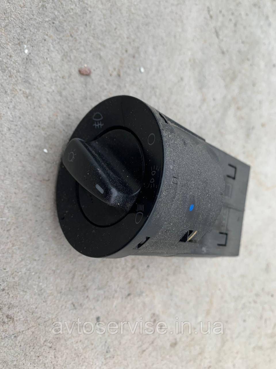 Перемикач світла фар Volkswagen Golf 4, фото 1