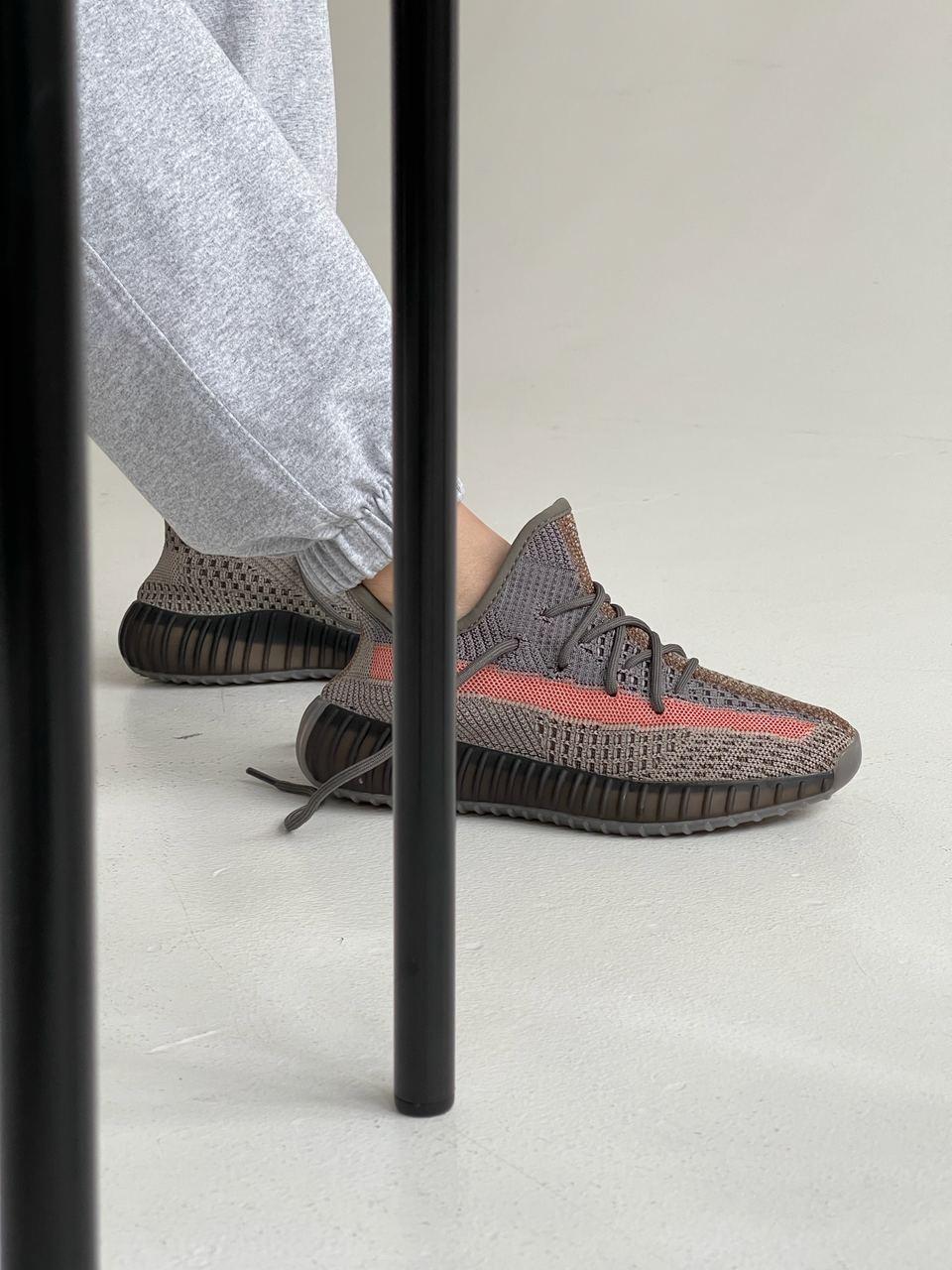 Кросівки чоловічі сірі Adidas Yeezy Boost 350 V2 Ash Stone (06135)