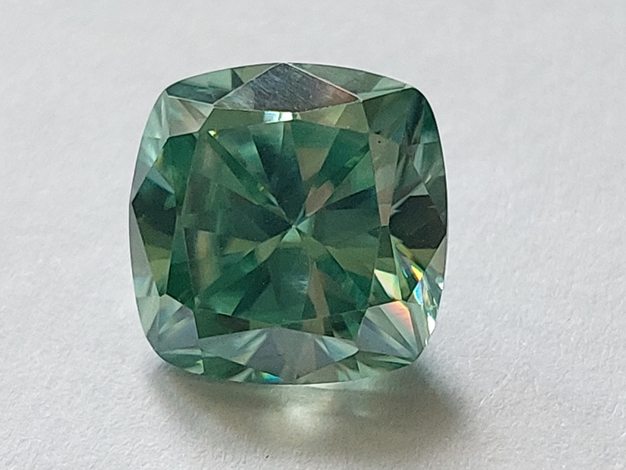 Муасаніт 4.06ct VVS1 9.90 Mm
