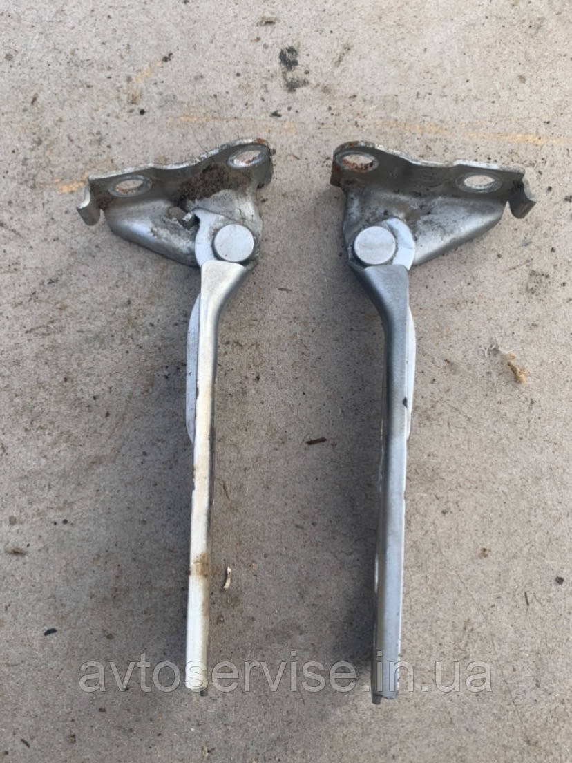 Петлі капота Volkswagen Golf IV, фото 1