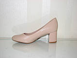 Жіночі бежеві матові туфлі середній каблук розмір 36, фото 3