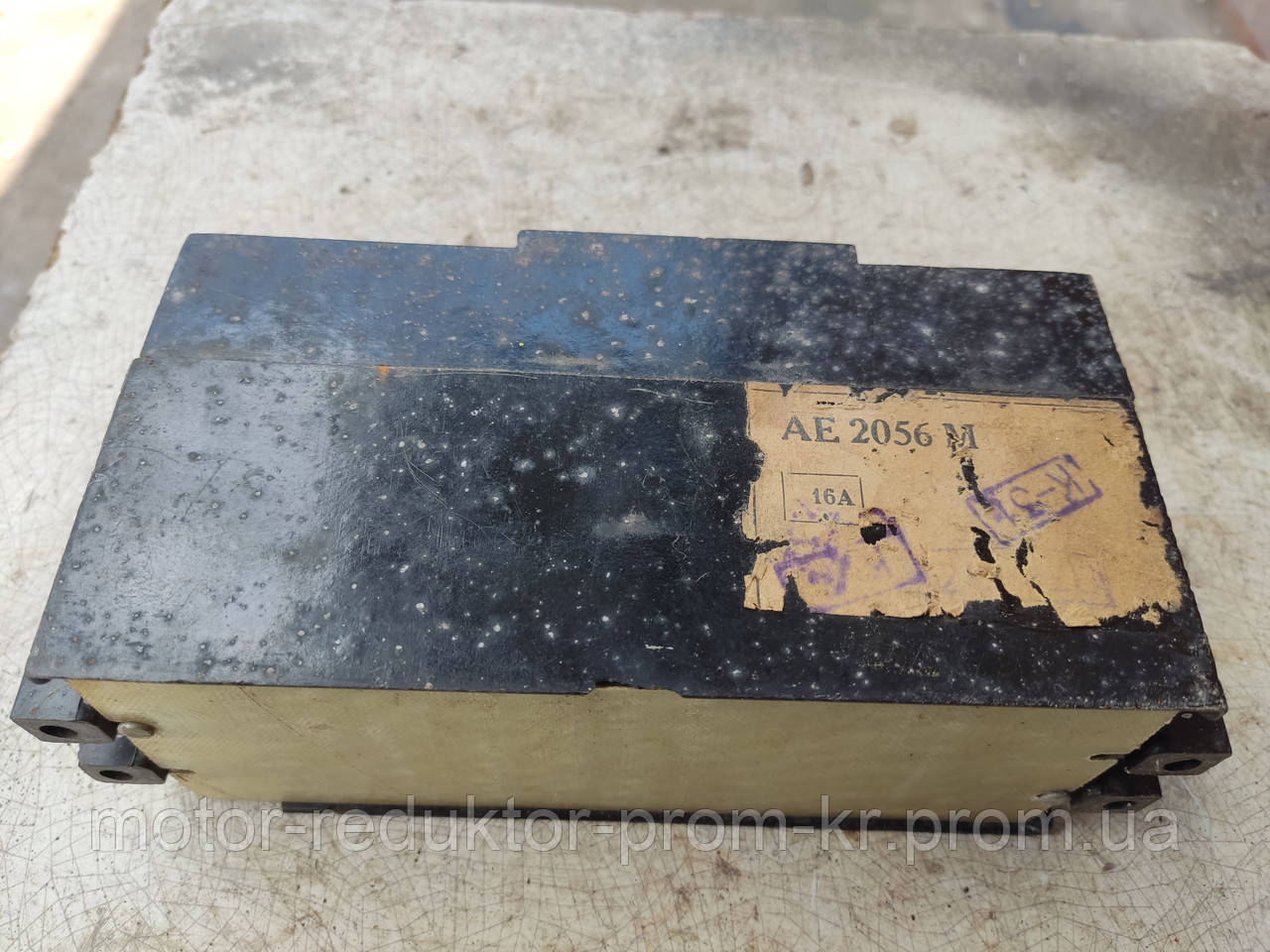 Купити Автомат АЕ 2056М-100-00У3А на 16 А до 7,5 кВт, для захисту від ...