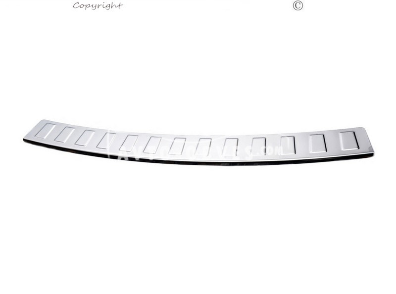 Накладка на задній бампер Renault Duster 2010-2017, фото 1