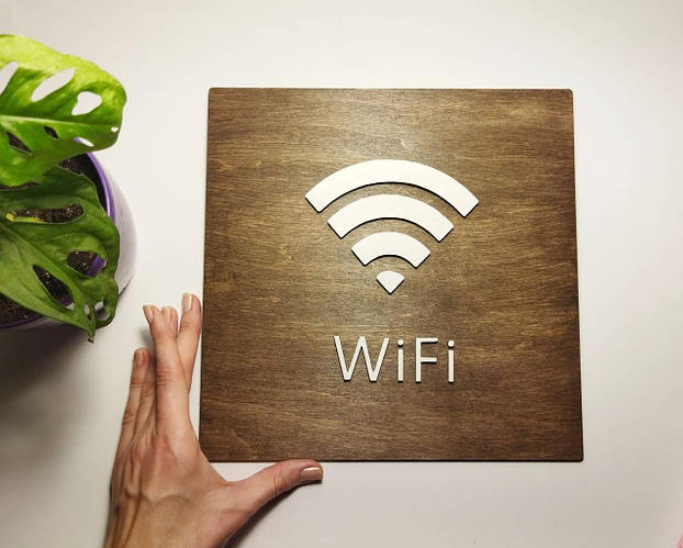 Табличка Вай Фай Wi Fi 25 см дерево, цена 650 грн — Prom.ua (ID#1623658759)