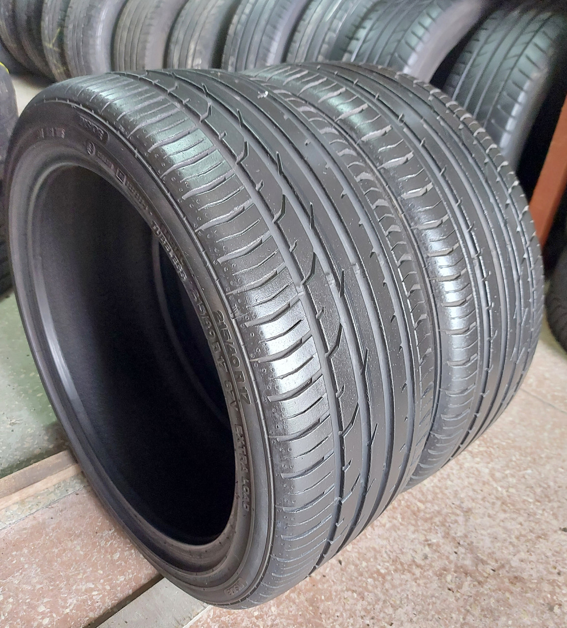 Шини б/у 215/40 R17 Continental ContiPremiumContact 2, пара