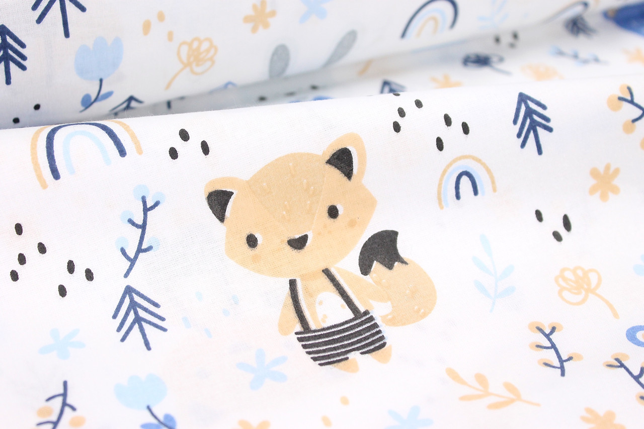 Лоскуток. Тканина бязь "Милі звірята" лисички, зайчики та джинсові ведмедики " на білому тлі 57*160 см, фото 1