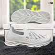 Жіночі сірі кросівки мокасини зі стразами весняно-літні., фото 3