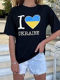 Чорна жіноча футболка "Я люблю Україну"