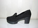 Жіночі чорні туфлі замш на тракторній підоший 36, фото 3