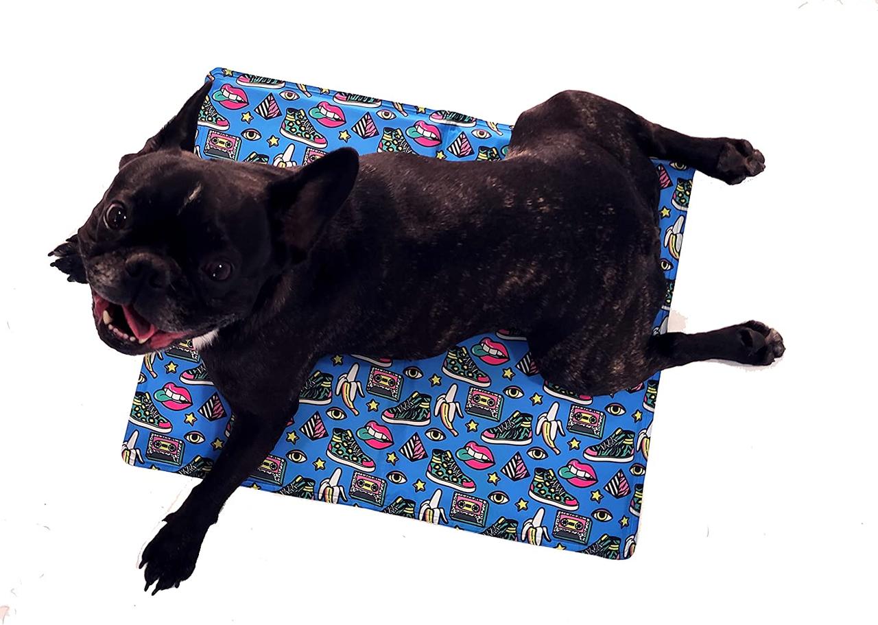 Охлаждающий коврик для собак 50*40 см Croci Fresh Pop - фото 3 - id-p1418520205