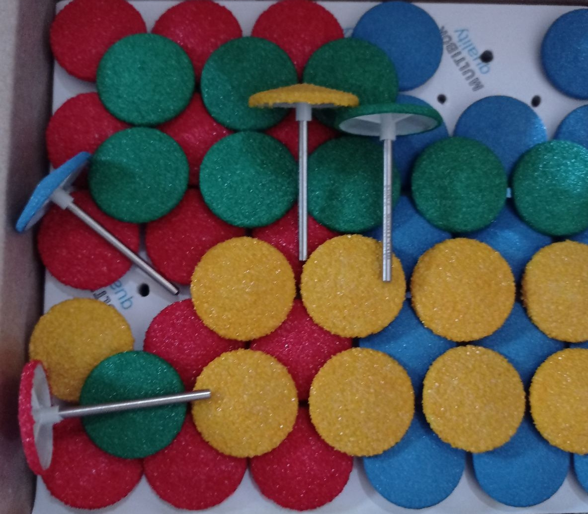 Мультибір диск для апаратного педикюру на пластиковій основі багаторазовий