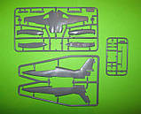 Пластикова модель 1/72 A-model 72128 навчально-тренувальний МіГ-АТ, фото 4