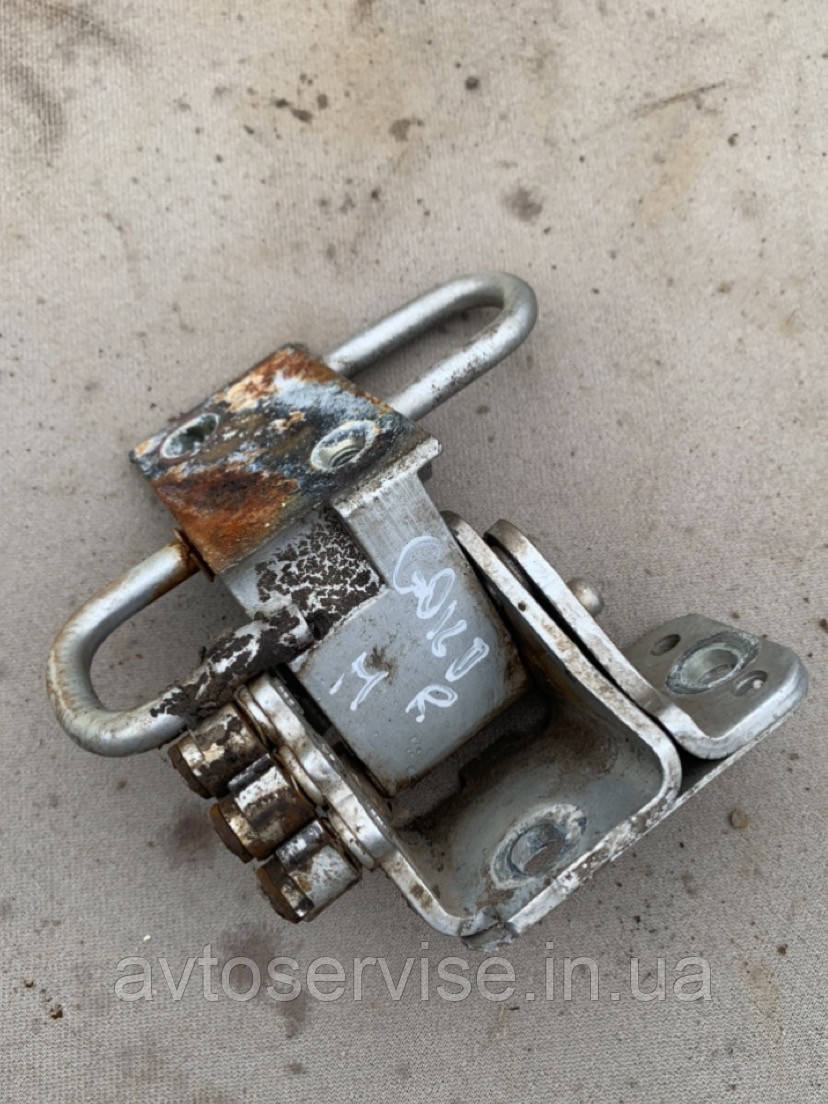 Петля дверей нижня передня права Volkswagen Golf IV, фото 1