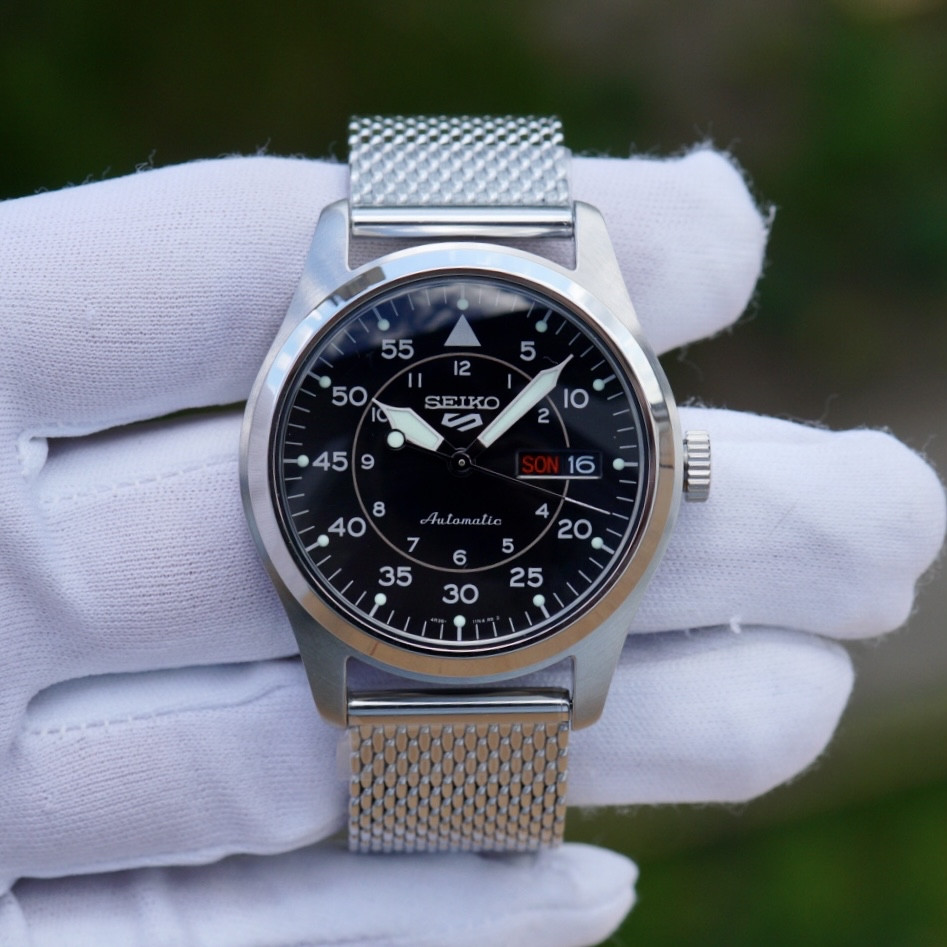 Чоловічий годинник Seiko 5 Sports SRPH23K1 Automatic 100m