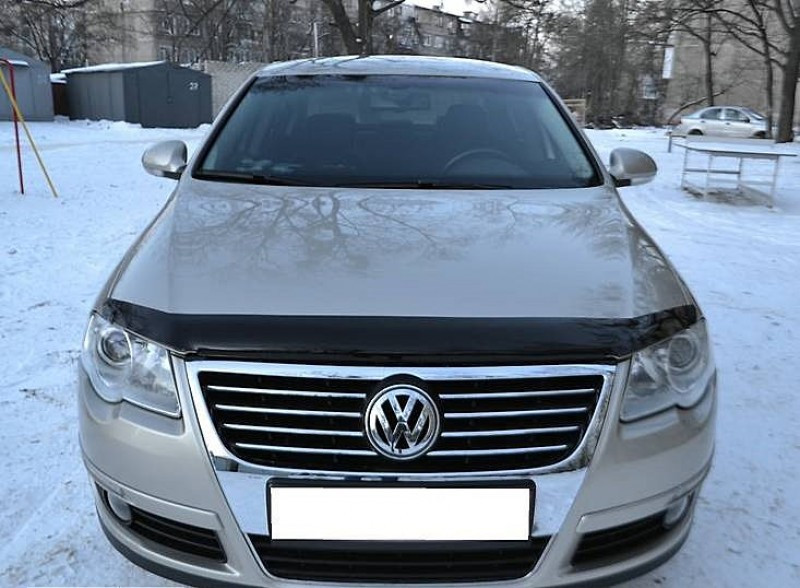 Мухобойка, дефлектор капота Volkswagen Passat B-6 2005-2010 (Sim)
