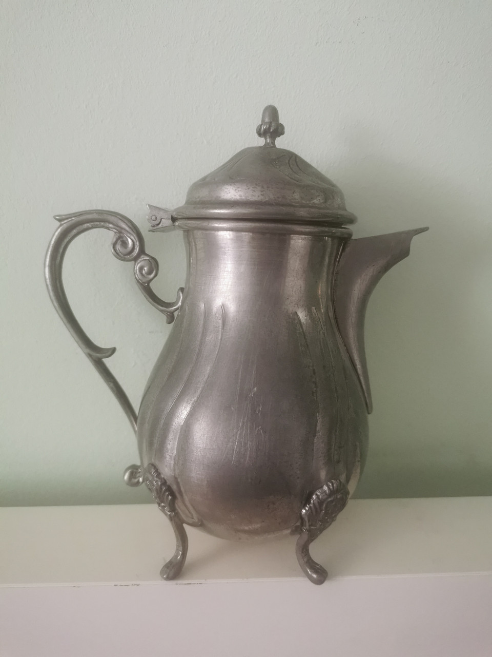 Олов'яний чайник