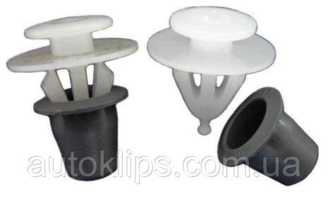 Кліпса кріплення молдінга VW Golf 2 Passat B3 Polo Jetta Vento / Seat Toledo Altea