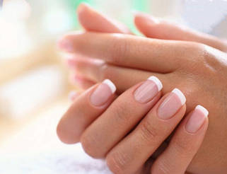 Манікюр та педикюр