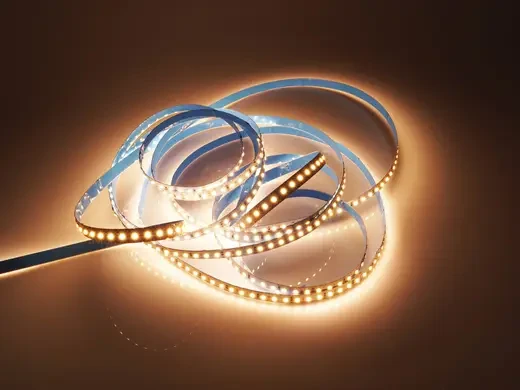 Світлодіодна LED стрічка PROLUM PRO 12V-2835-120 тепло біла, негерметична.Котушка, ціна за 1 метр