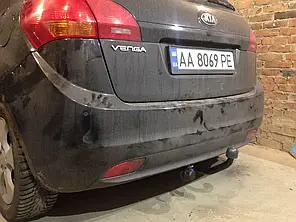 Фаркоп Kia Venga 2009-2017 (Кіа Венга) гак на болтах, фото 1