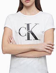 Футболка жіноча біла calvin klein розміри S,M,L