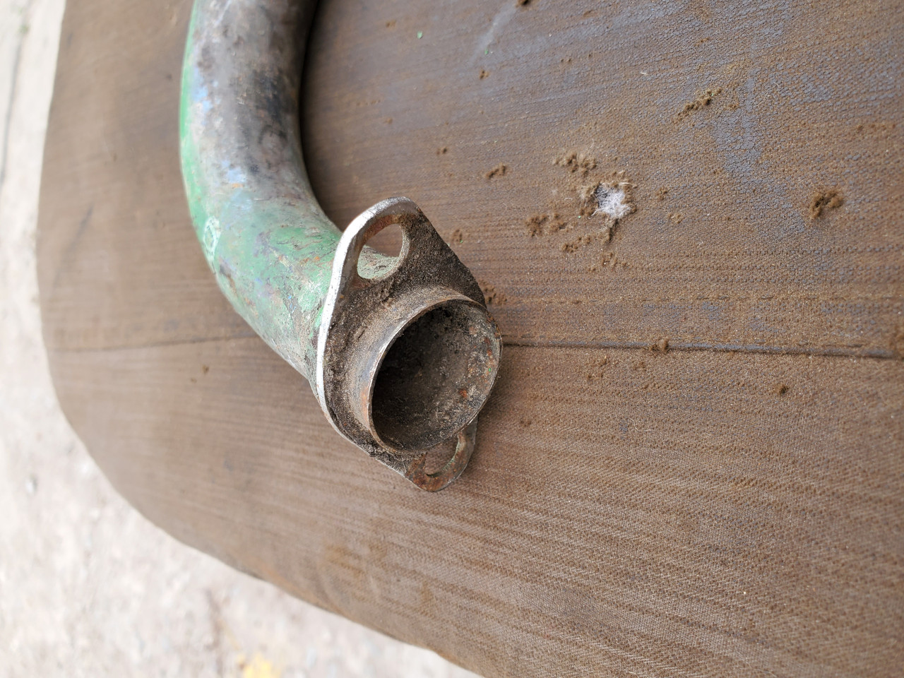 Колено выхлопной трубы мопеда карпаты Рига верховна СССР, цена 585.35 ...