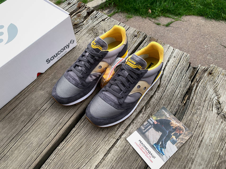 Saucony jazz black yellow sale