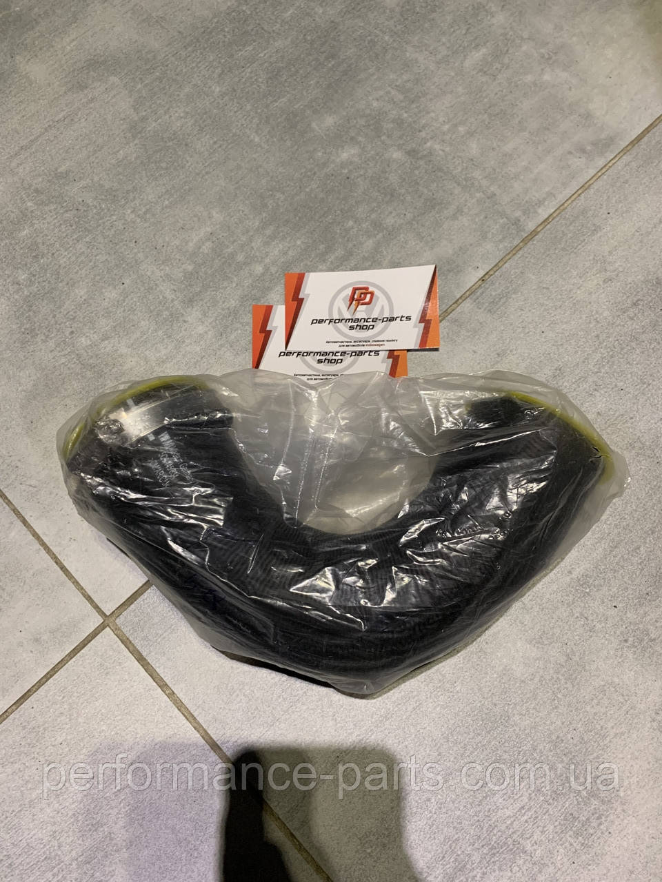 Патрубок системи подачi повiтря VAG 5Q0145834