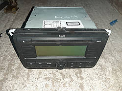 Магнітола Skoda Roomster