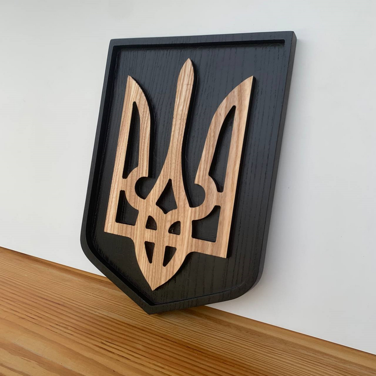 Панно Герб України Тризуб настінний з дерева 42х29 см, фото 1