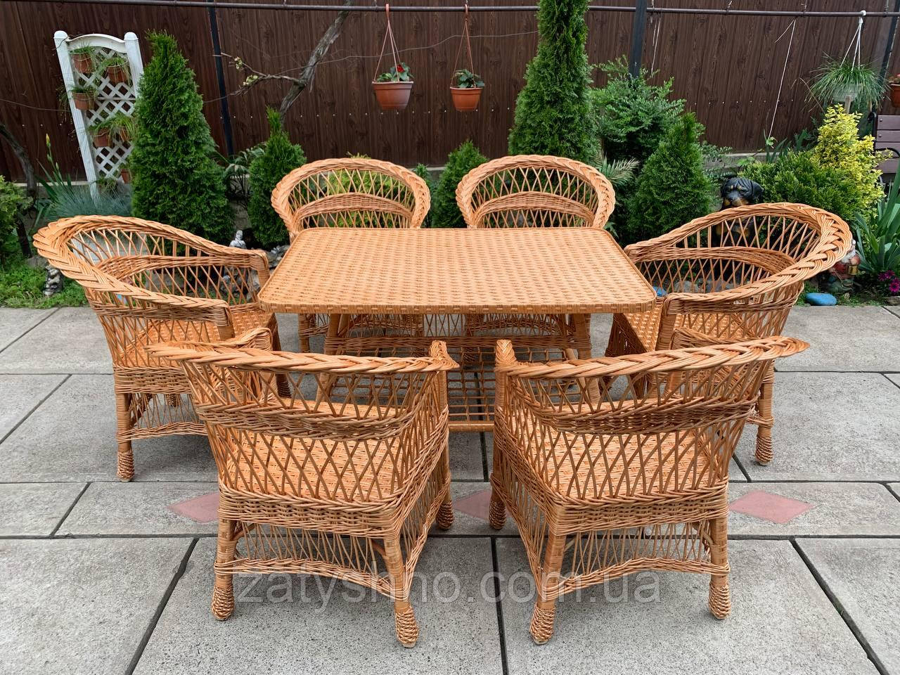 Плетені меблі з лози для балкона та лоджії