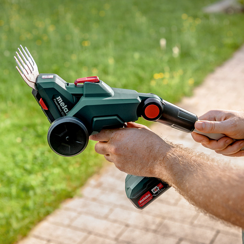 Купити Аккумуляторний триммер Metabo PowerMaxx SGS 12 Q, ціна 2777 грн ...
