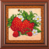 Схема для вишивки бісером Полуничний шарм Н-016 (габардин)