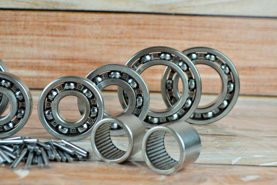 Комплект чеських підшипників Корпуса зчеплення (ПРОМЕЖУТКА) МТЗ-80