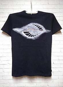 Чоловіча футболка M