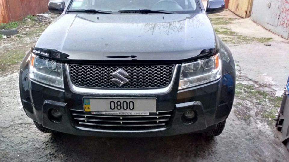 Мухобойка, дефлектор капота Suzuki Grand Vitara 2006-2014 р. в. (Sim)
