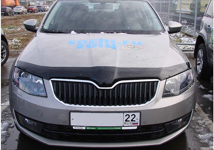 Мухобойка, дефлектор капота Skoda Octavia A-7 2013- (Sim)