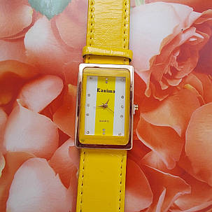 Жіночий кварцовий годинник зі стразами (жовтий браслет), фото 2